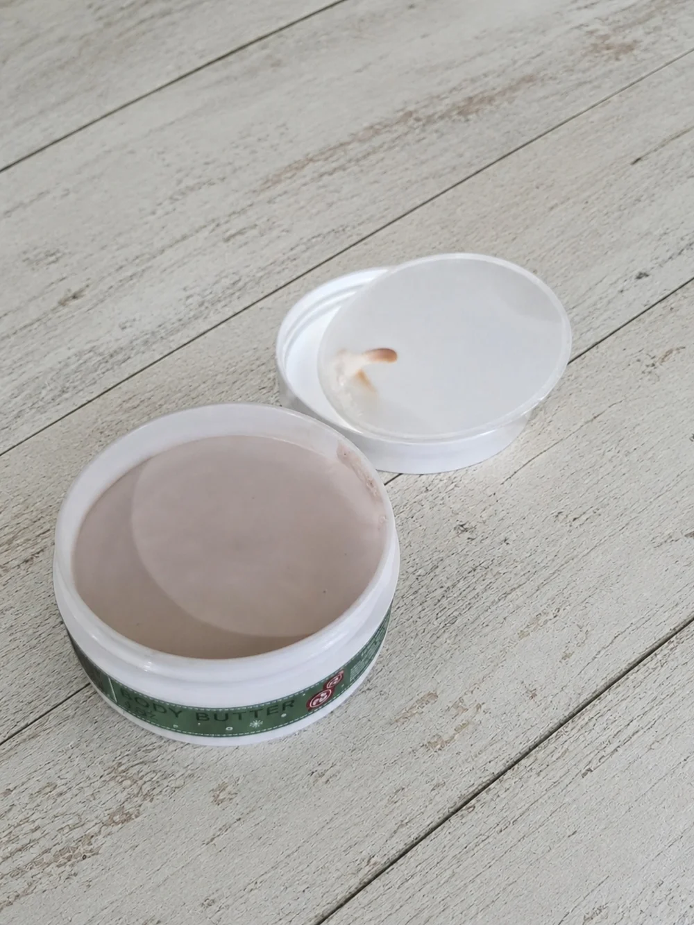 Bundle Disney Parks Christmas Basin Peppermint Swirl Body Butter 4oz New Steamer